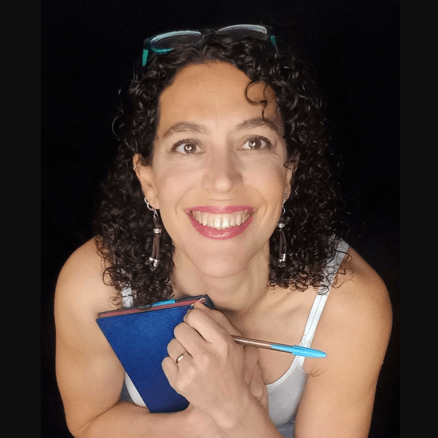 Leti Moregal, autora de 6 caminos de diversidad funcional y El Guardián.