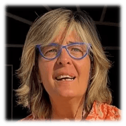 Charo Sebastián Coautora del libro Deja que el té cuente.